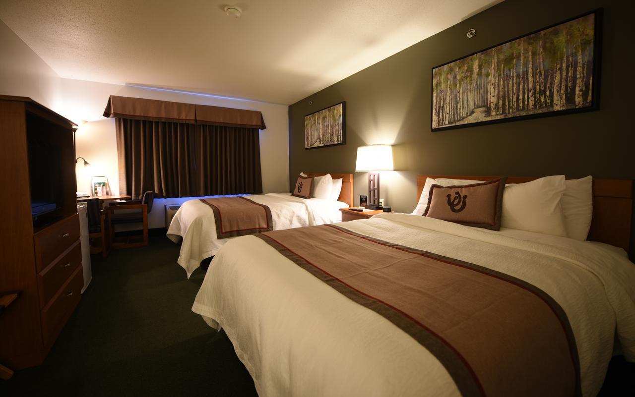 Draft Horse Inn And Suites Arcadia Екстериор снимка
